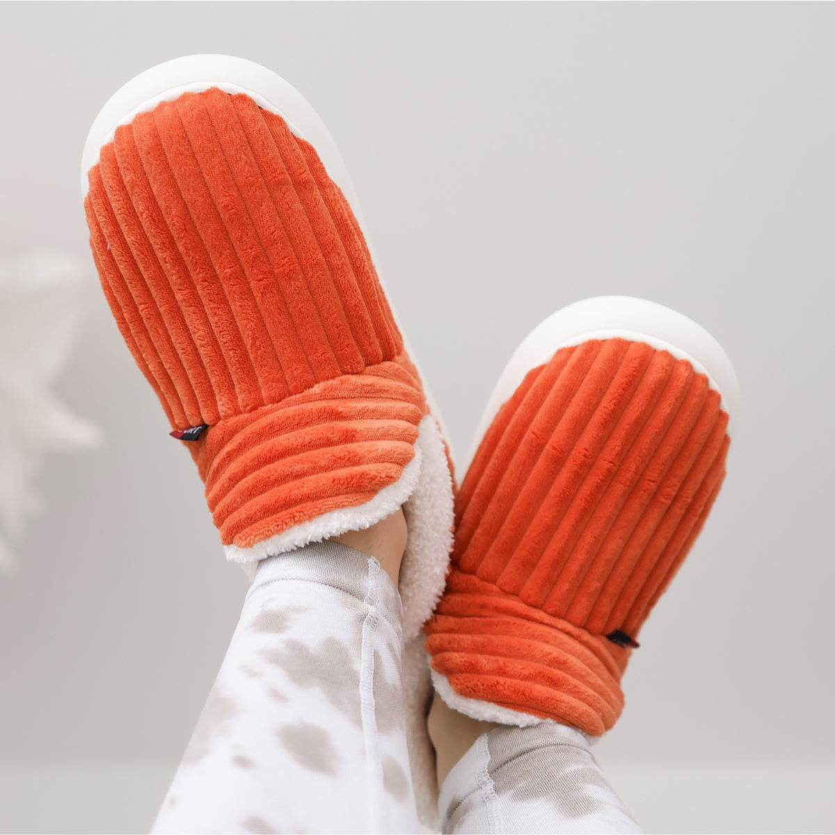 Duffy | The Cozy & Stylish Slippers