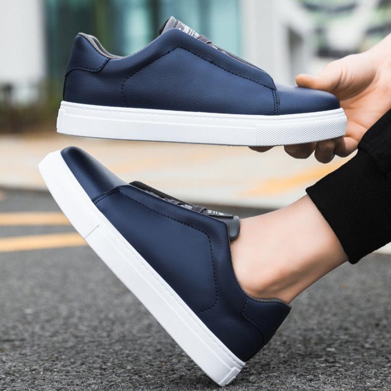 Flow Leather Sneakers